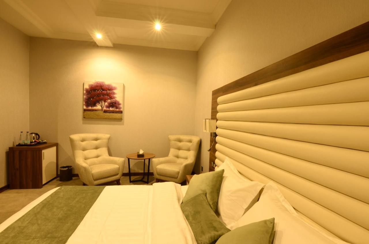 Dunes Hotel เจดดาห์ ภายนอก รูปภาพ